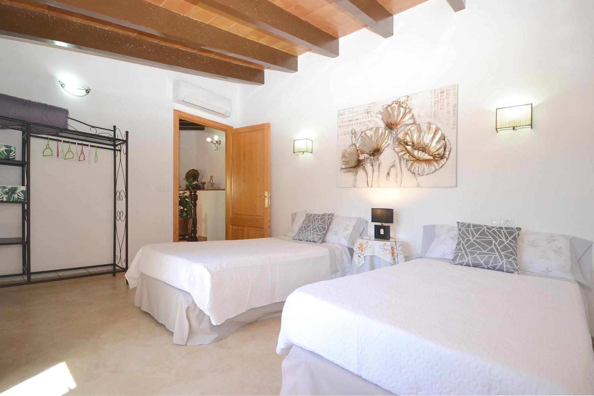 Villa Victori Sineu  Luaran gambar