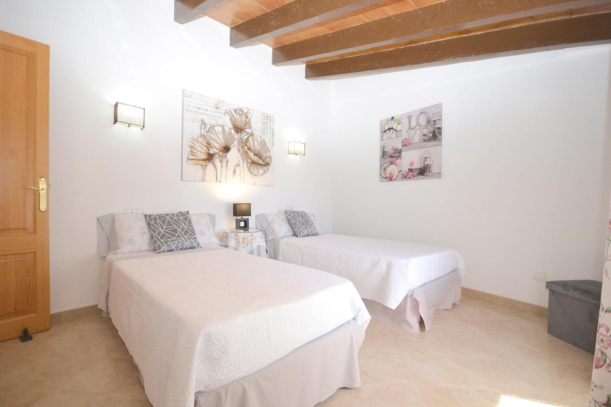 Villa Victori Sineu  Luaran gambar